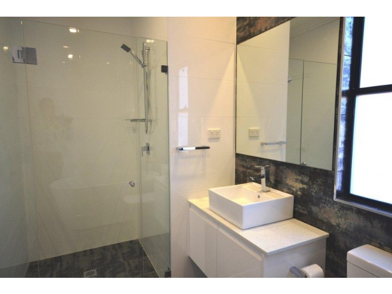 85a Basseet St, Hurstville NSW 2220