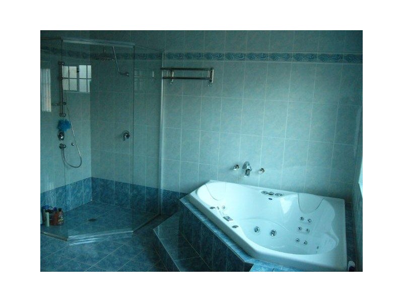 000 Wright St, Hurstville NSW 2220