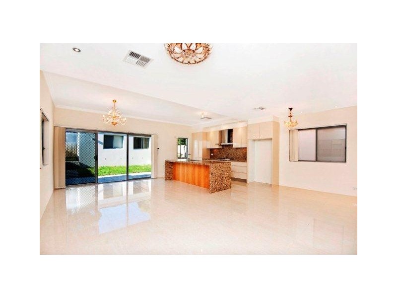 52 Patrick St, Hurstville NSW 2220