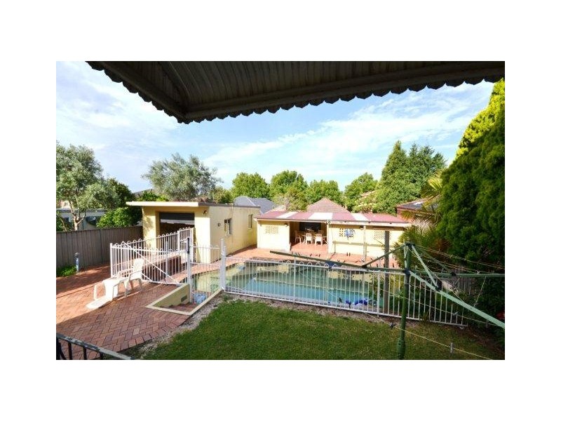 62 Staples Street, Kingsgrove NSW 2208