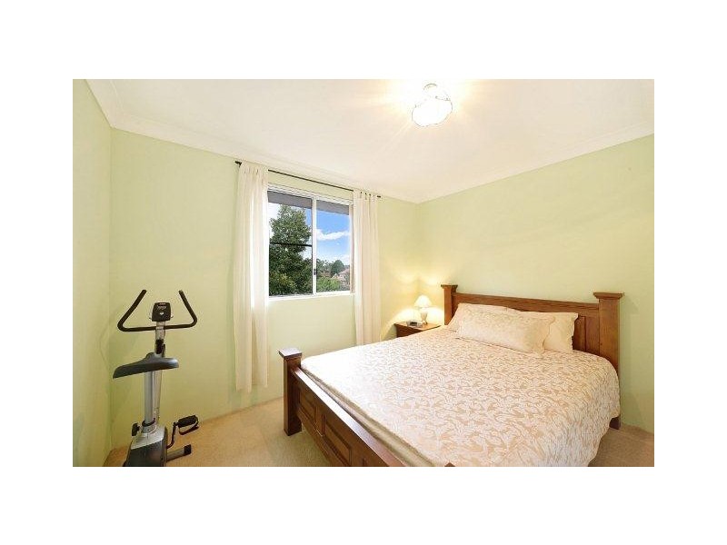 8/7-9 Dalcassia Street, Hurstville NSW 2220