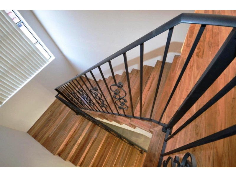 62 Barnards Avenue, Hurstville NSW 2220