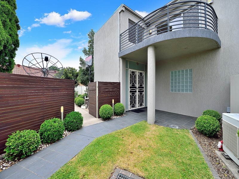 30 Westbrook St, Beverly Hills NSW 2209