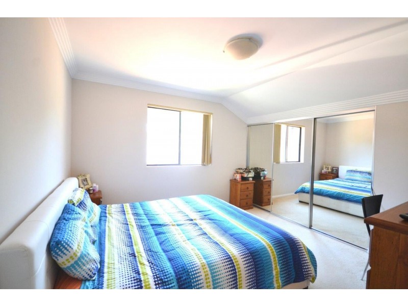 1/93 Bonds Road, Peakhurst NSW 2210