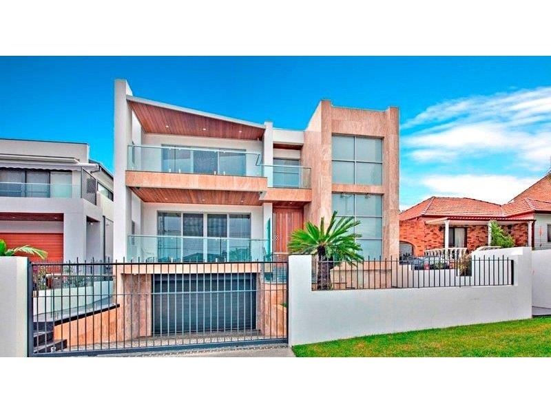 127 Bassett St, Hurstville NSW 2220