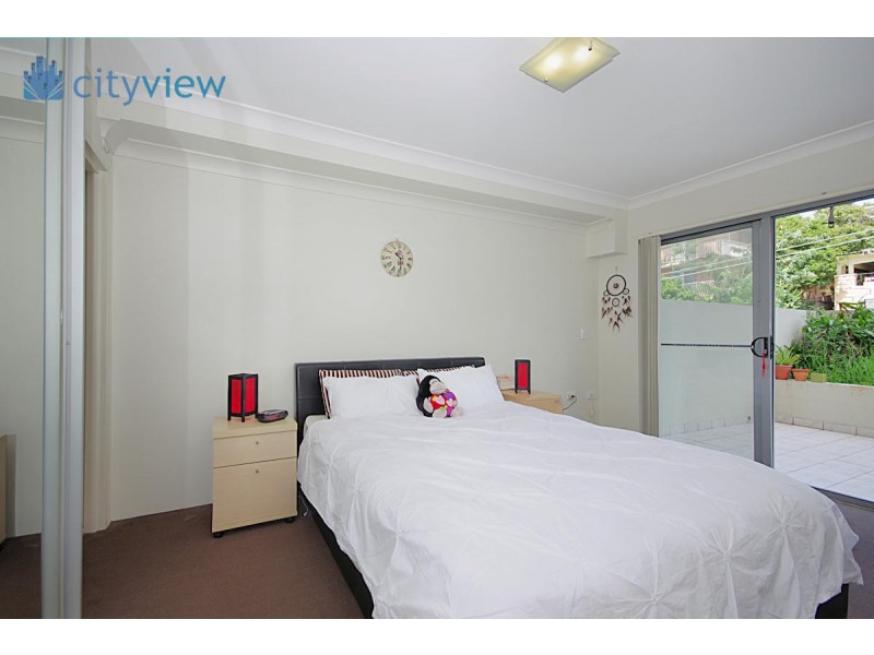 2/50 Woniora Road, Hurstville NSW 2220