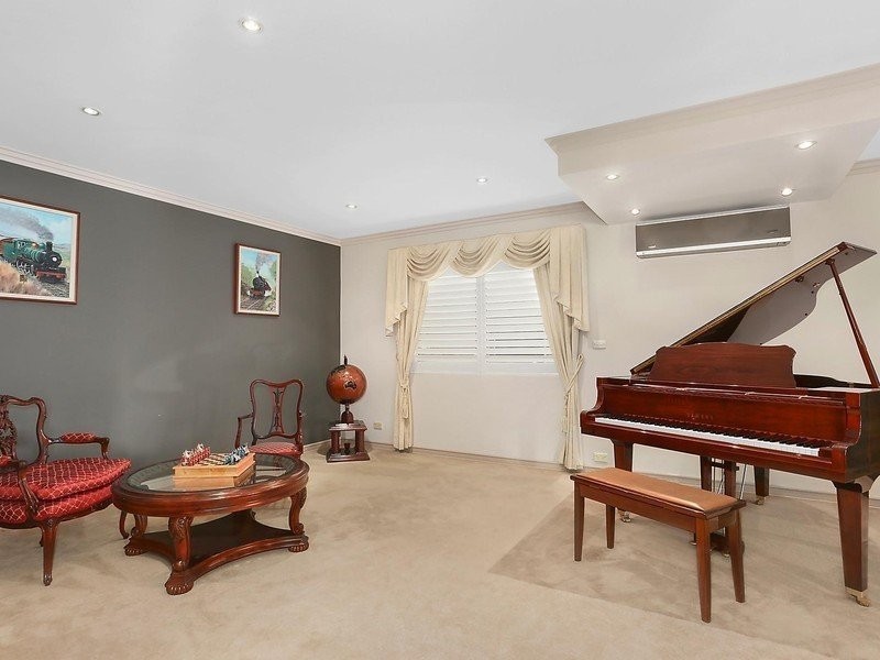 7 Poole Street, Kingsgrove NSW 2208