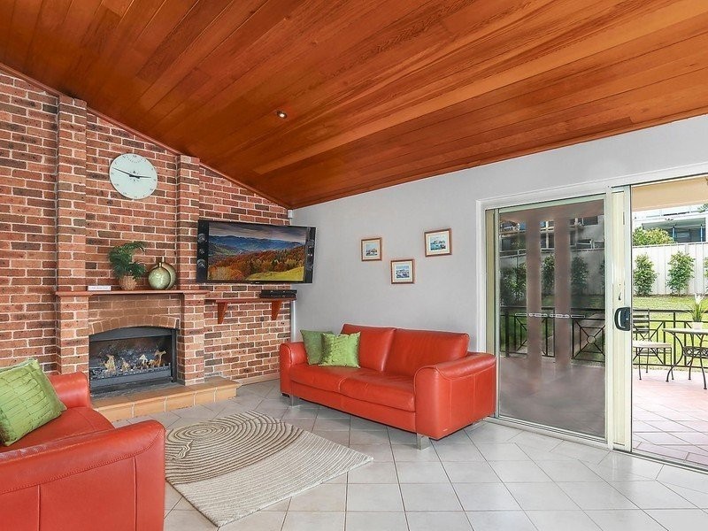 7 Poole Street, Kingsgrove NSW 2208