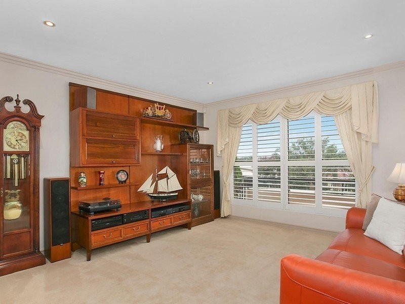 7 Poole Street, Kingsgrove NSW 2208