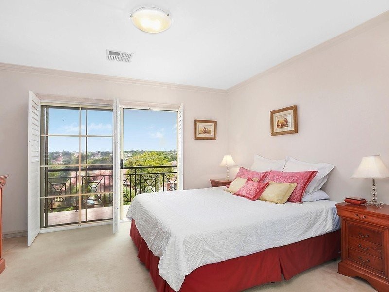 7 Poole Street, Kingsgrove NSW 2208