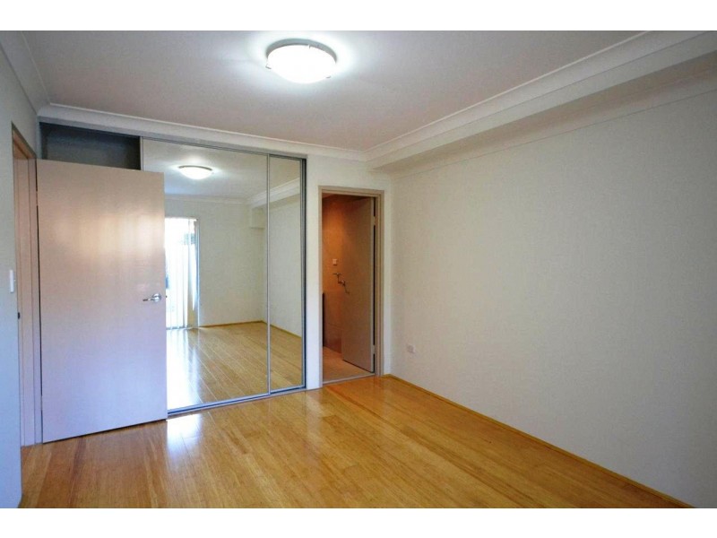 1/50 Woniora Road, Hurstville NSW 2220