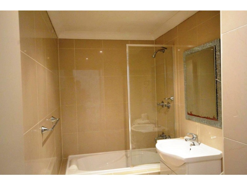 1/50 Woniora Road, Hurstville NSW 2220