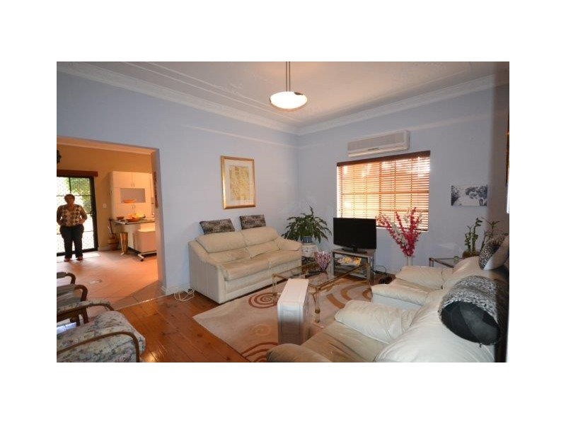 37 Albert Street, Bexley NSW 2207