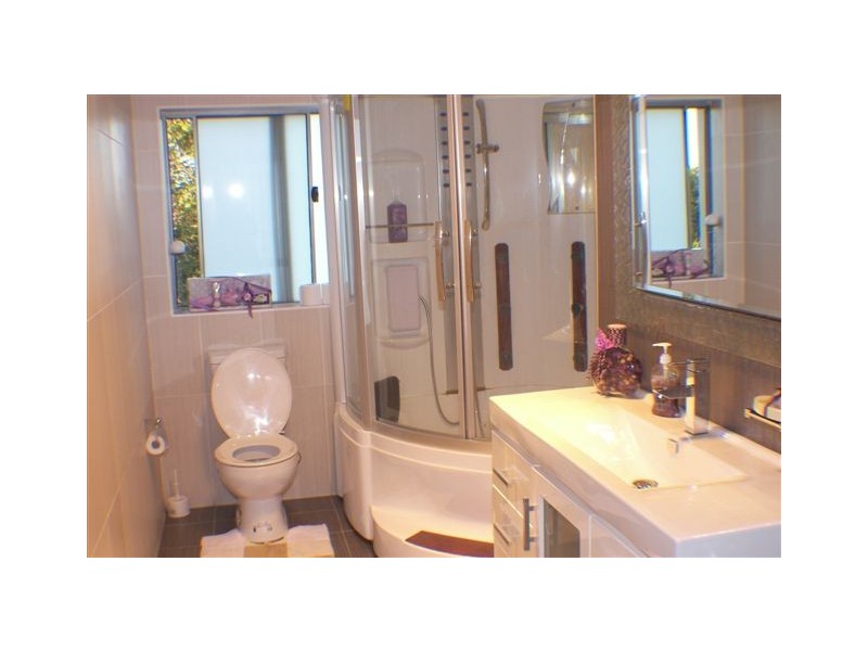 2 GLENFARNE ST, Bexley NSW 2207