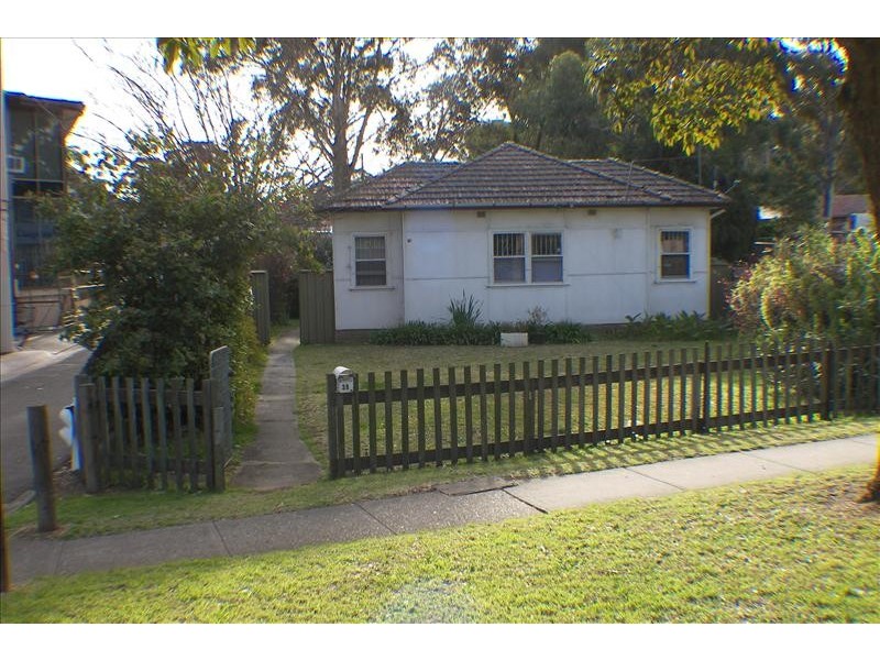 38 Simmons St, Revesby NSW 2212