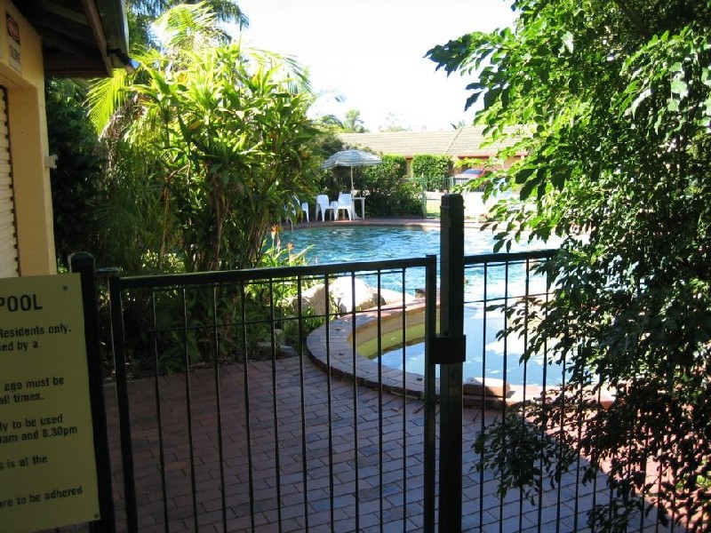 8 Lyon St, Dicky Beach QLD 4551