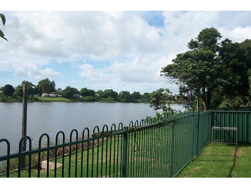 Smithtown NSW 2440