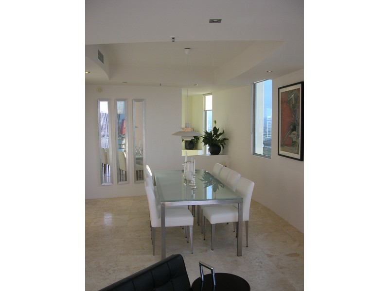 28/42 Riverview, Surfers Paradise QLD 4217