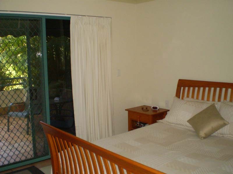 12 Monte Carlo Avenue, Surfers Paradise QLD 4217