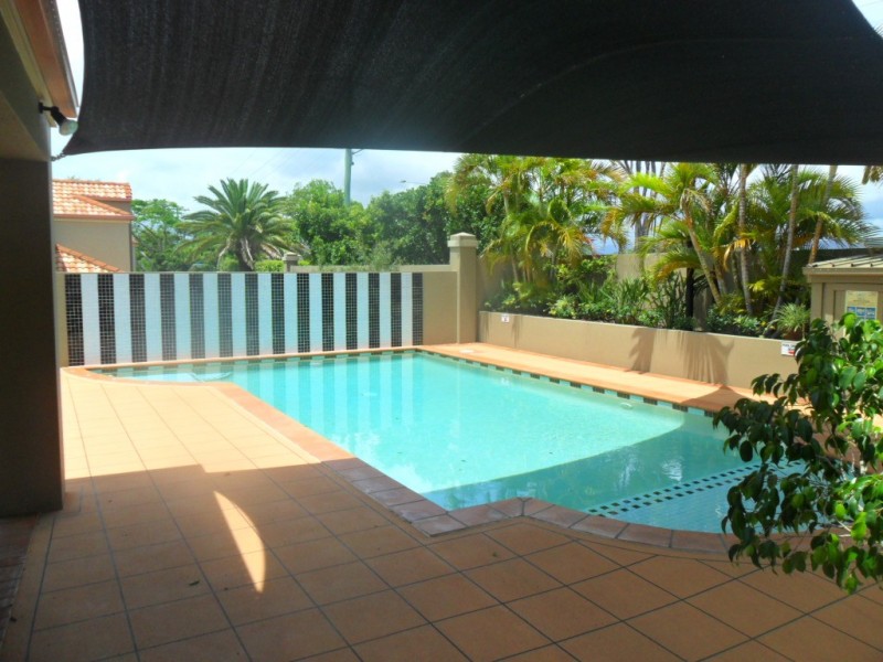 1/267 Ashmore Road, Benowa QLD 4217