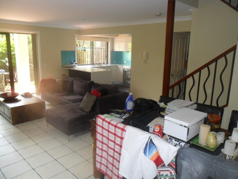 1/267 Ashmore Road, Benowa QLD 4217