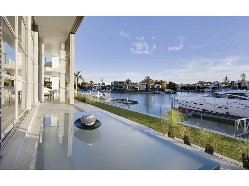 Isle Of Capri QLD 4217