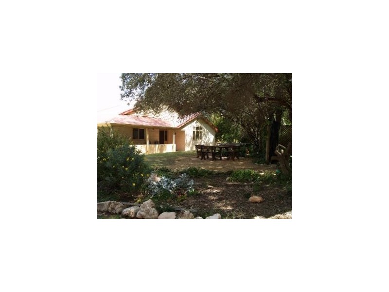 280 Benlow Road, Waikerie SA 5330