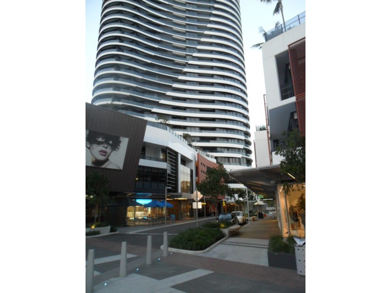 5 Charles, Broadbeach QLD 4218