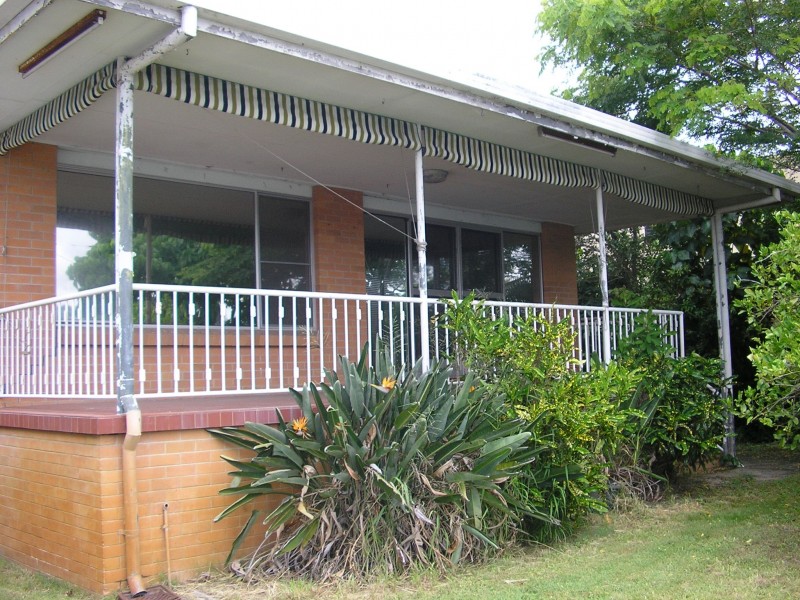 175 Stanhill Drive, Chevron Island QLD 4217