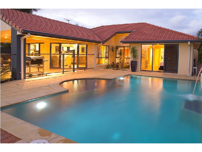 25 Myoora Court, Minyama QLD 4575