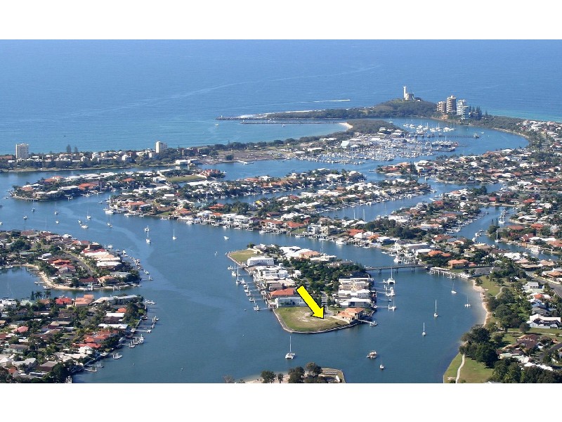 11 Mooloolah Island, Minyama QLD 4575