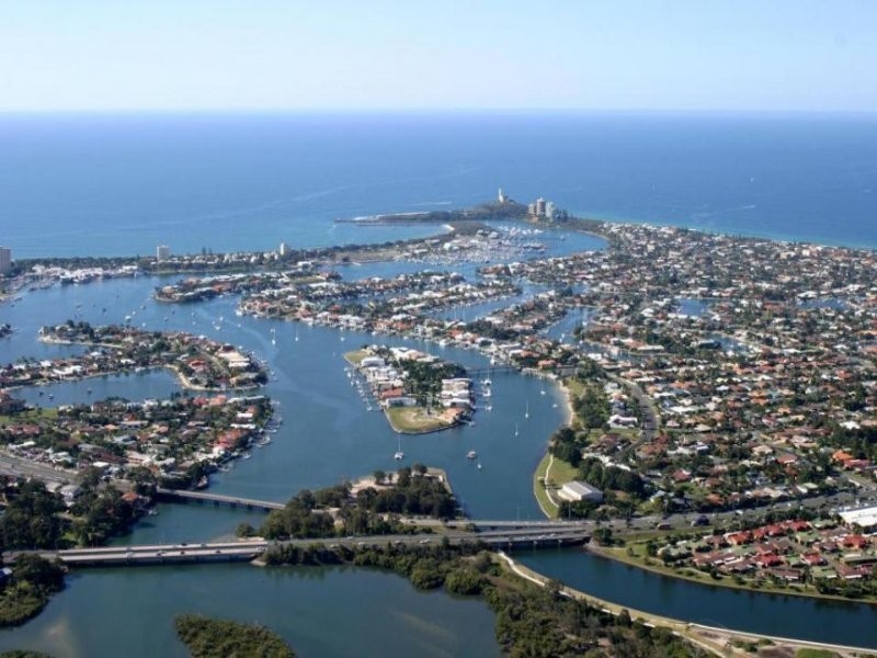 11 Mooloolah Island, Minyama QLD 4575