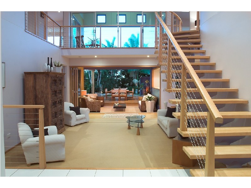 126 Sunbird Chase, Kawana Waters QLD 4575