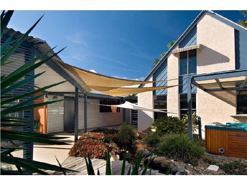 7 Kumbada Court, Minyama QLD 4575