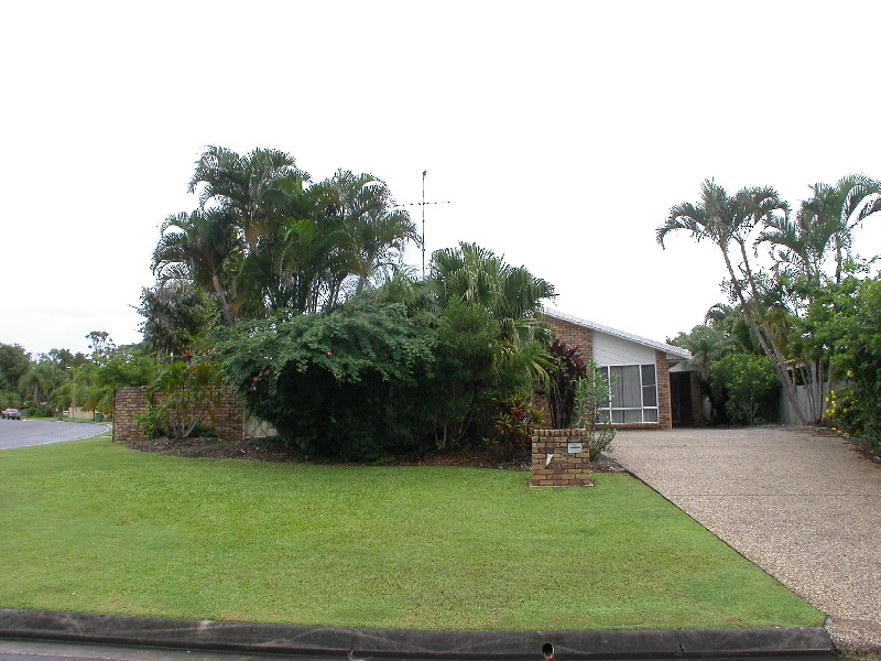 1 Julie Court, Mooloolaba QLD 4557