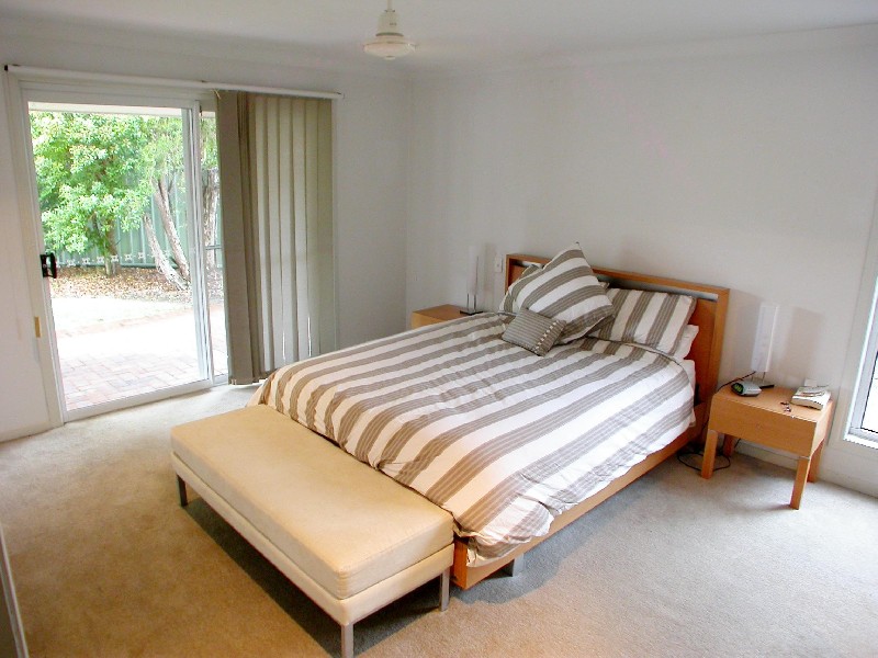 1 Julie Court, Mooloolaba QLD 4557