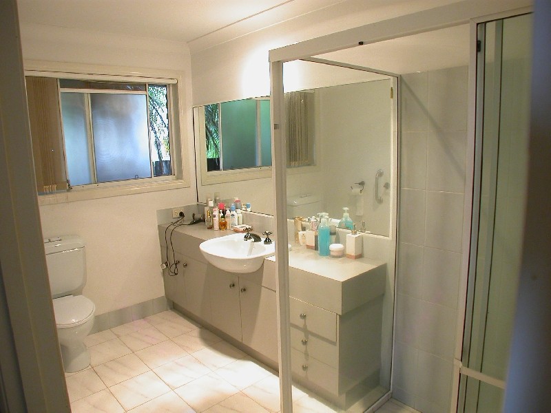 1 Julie Court, Mooloolaba QLD 4557