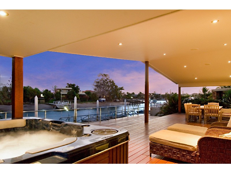 8 Beltana Crescent, Buddina QLD 4575