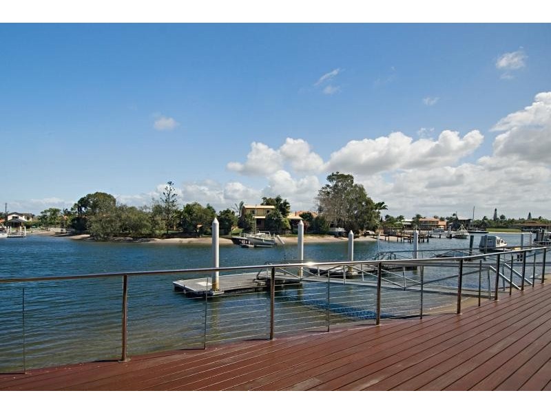 8 Beltana Crescent, Buddina QLD 4575
