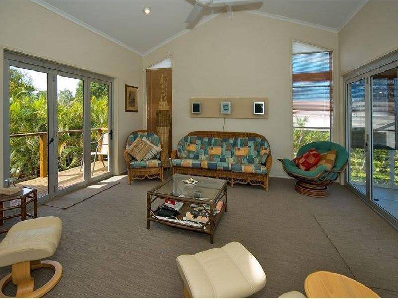 24A Dulcie Drive, Burleigh Heads QLD 4220