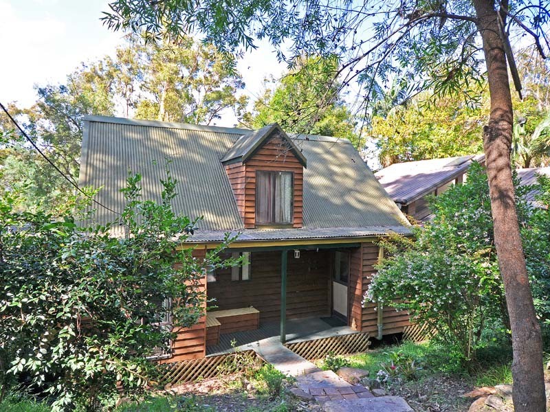 71 Thompson St, Scotland Island NSW 2105