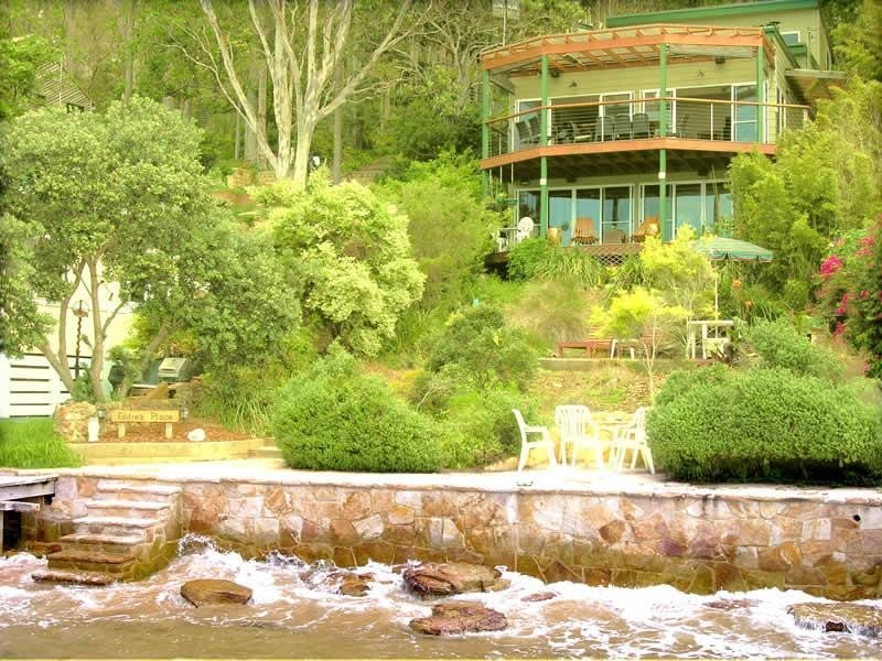 Florence Terrace, Scotland Island NSW 2105