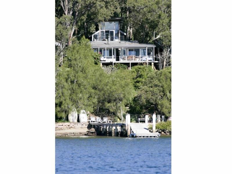 Florence Terrace, Scotland Island NSW 2105