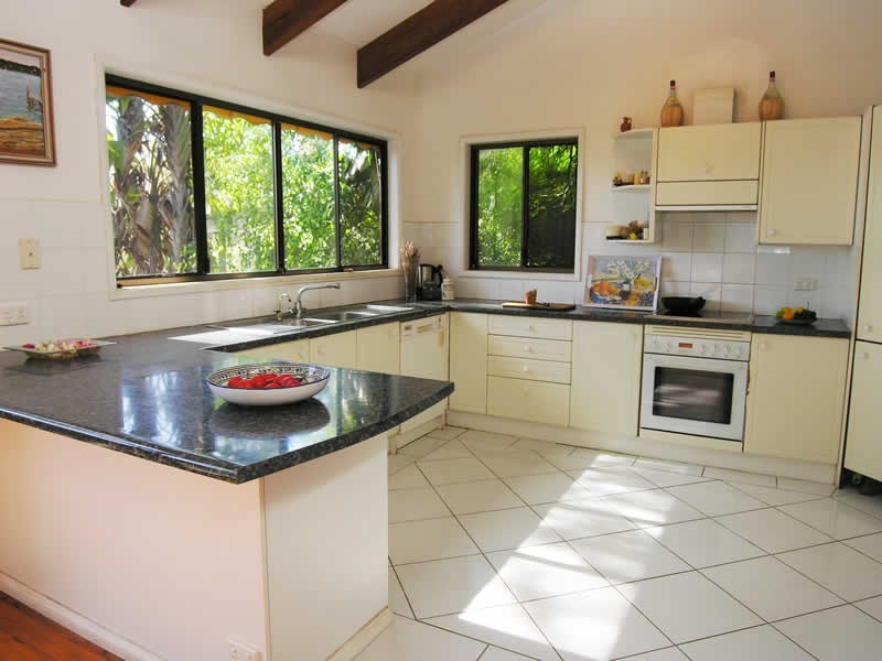 24 Robertson Rd, Scotland Island NSW 2105