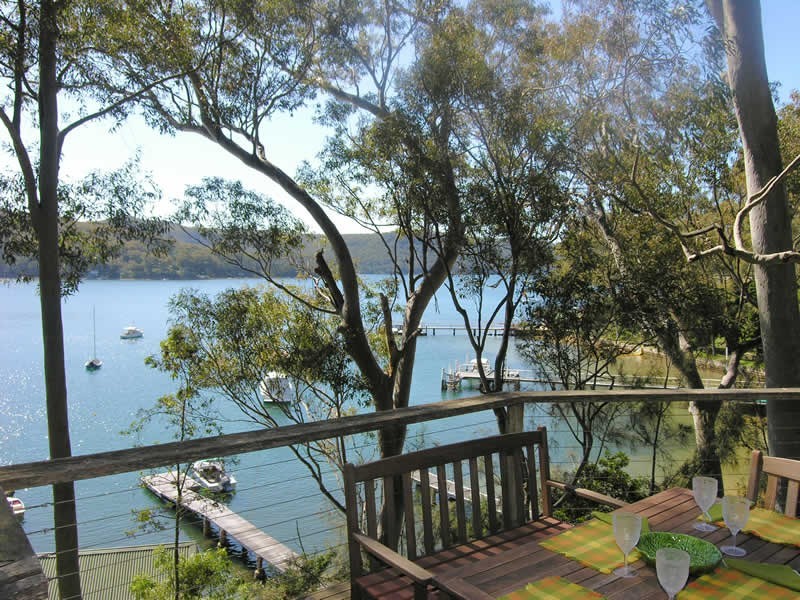19 Robertson Rd, Scotland Island NSW 2105