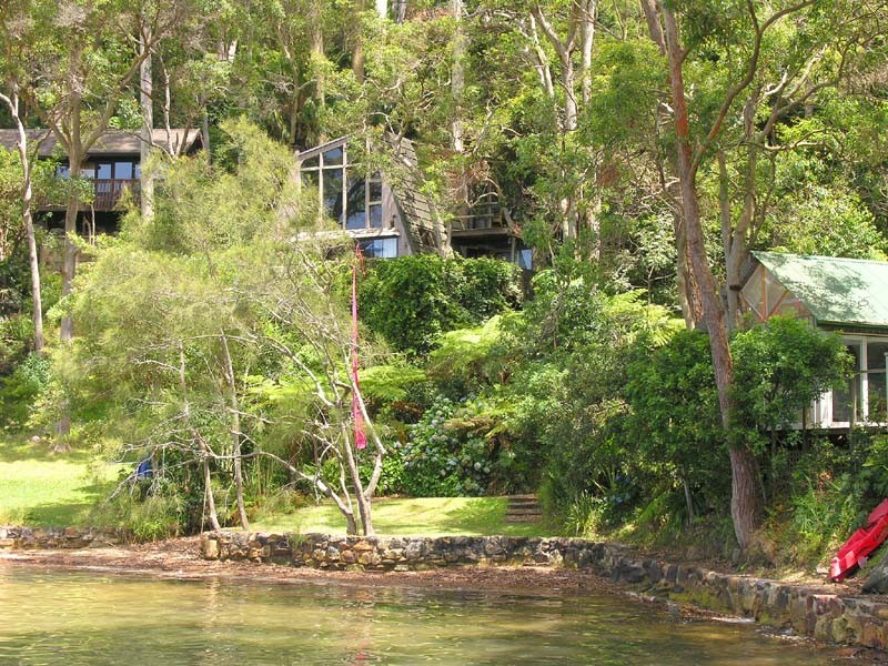 14 The Chase, Lovett Bay NSW 2105