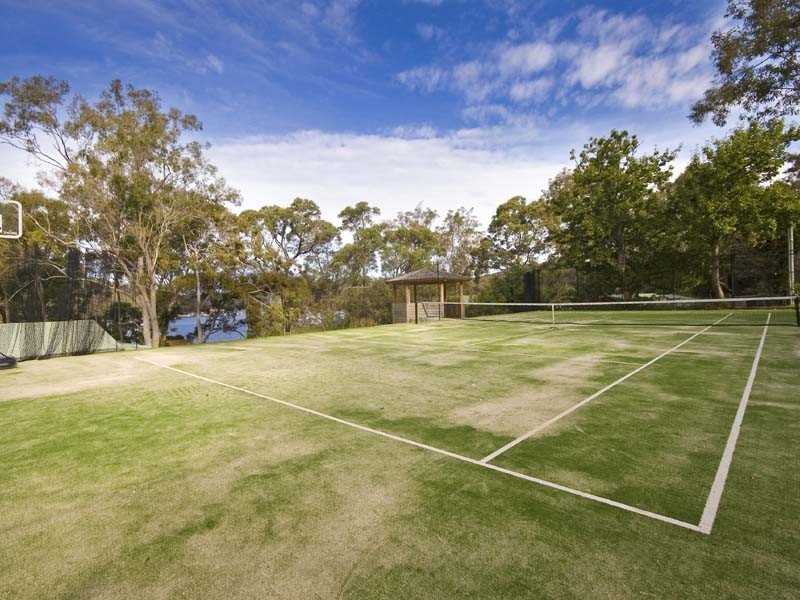 4 The Chase, Lovett Bay NSW 2105