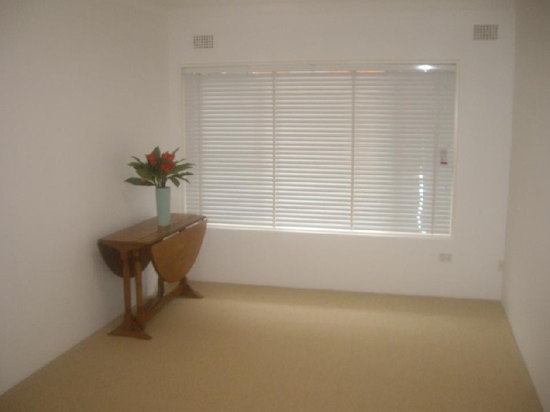 8/25 Gloucester Road, Hurstville NSW 2220