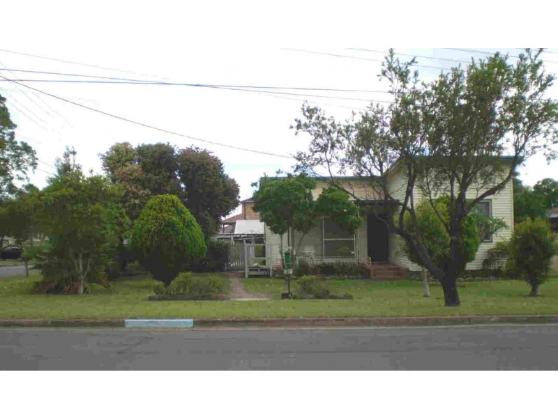 27 Haig Avenue, Georges Hall NSW 2198