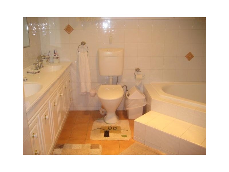 Georges Hall NSW 2198